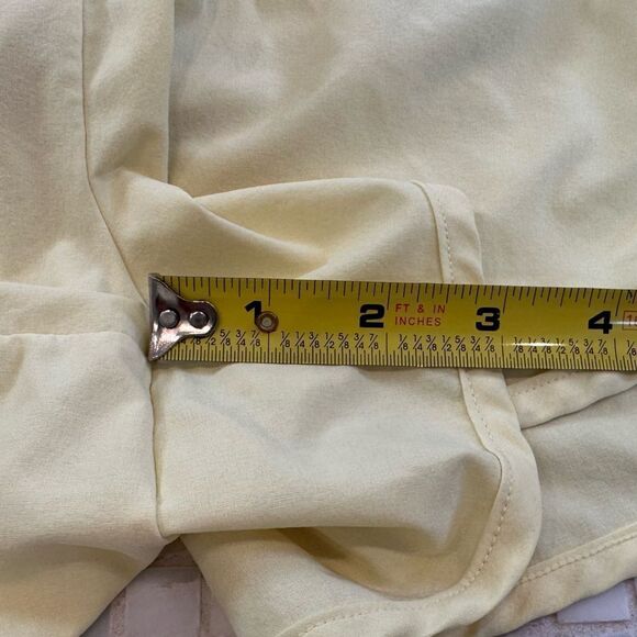 Zella Yellow 3 inch Women’s Athletic Shorts - Picture 2 of 11